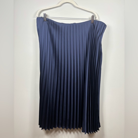 JCREW Pleated Midi Skirt Navy - Picture 6 of 6